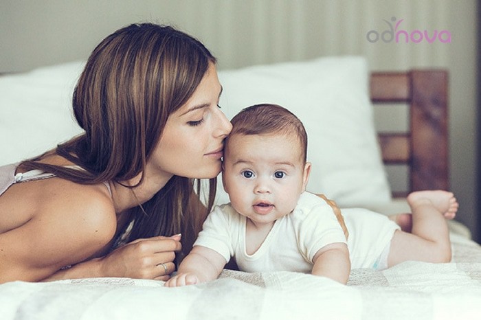 zapach dziecka - dlaczego masz ochotę schrupać swoje dziecko
