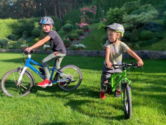 Jak wybrać kask rowerowy dla dziecka